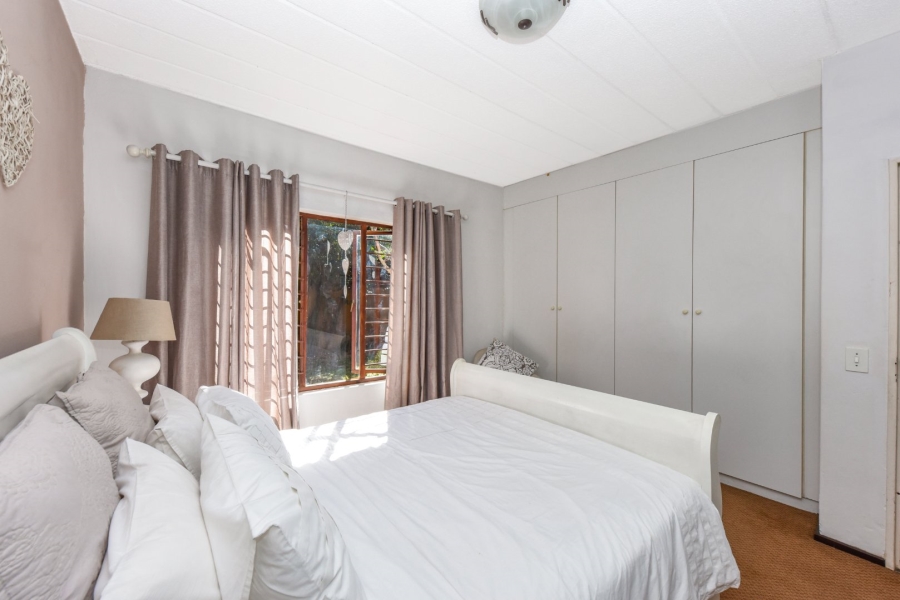 To Let 2 Bedroom Property for Rent in Douglasdale Gauteng