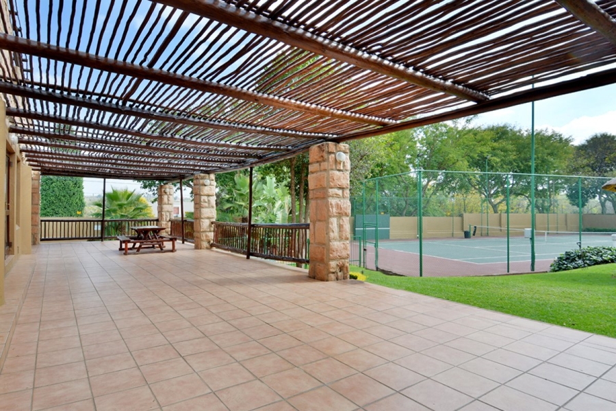 To Let 2 Bedroom Property for Rent in Douglasdale Gauteng