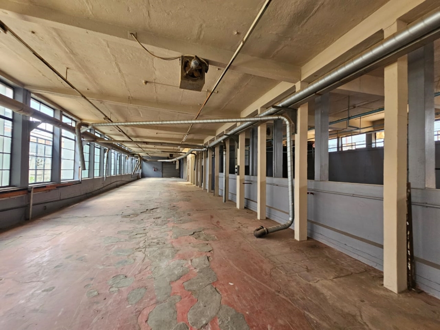 Commercial Property for Sale in Koedoespoort Industrial Gauteng