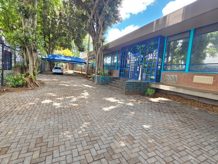 Commercial Property for Sale in Koedoespoort Industrial Gauteng