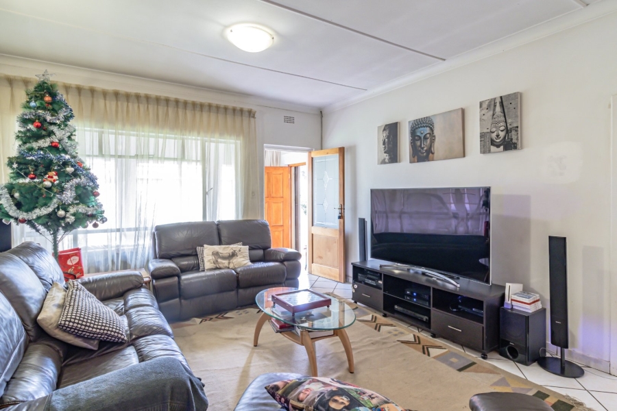 3 Bedroom Property for Sale in Brackenhurst Gauteng