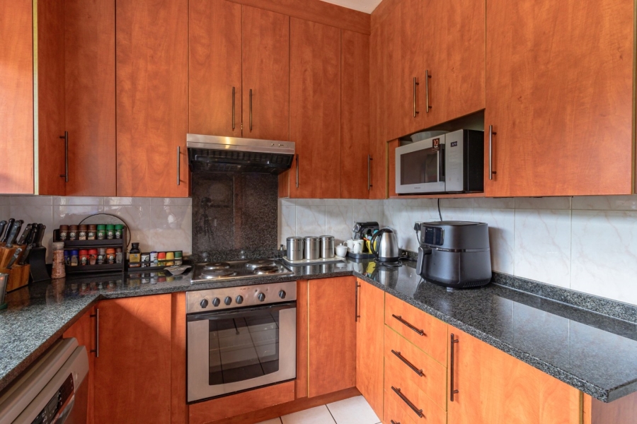 3 Bedroom Property for Sale in Brackenhurst Gauteng