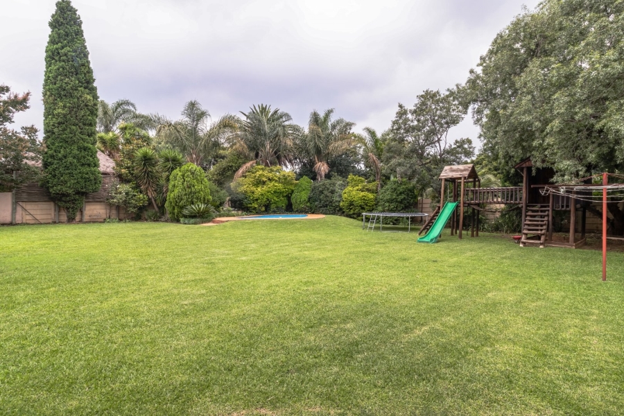 3 Bedroom Property for Sale in Brackenhurst Gauteng