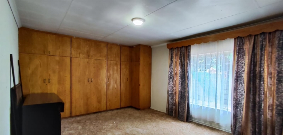 5 Bedroom Property for Sale in Bakerton Gauteng