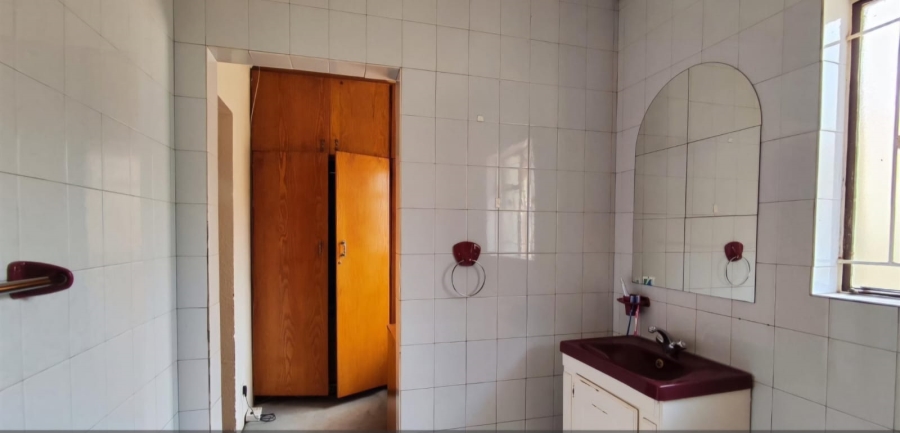 5 Bedroom Property for Sale in Bakerton Gauteng