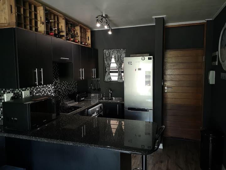 To Let 1 Bedroom Property for Rent in Jackal Creek Golf Estate Gauteng