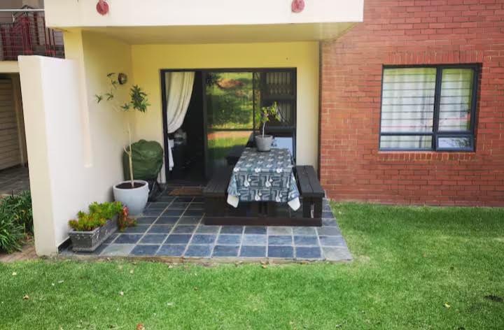 To Let 1 Bedroom Property for Rent in Jackal Creek Golf Estate Gauteng