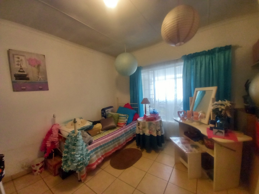 2 Bedroom Property for Sale in Daspoort Gauteng