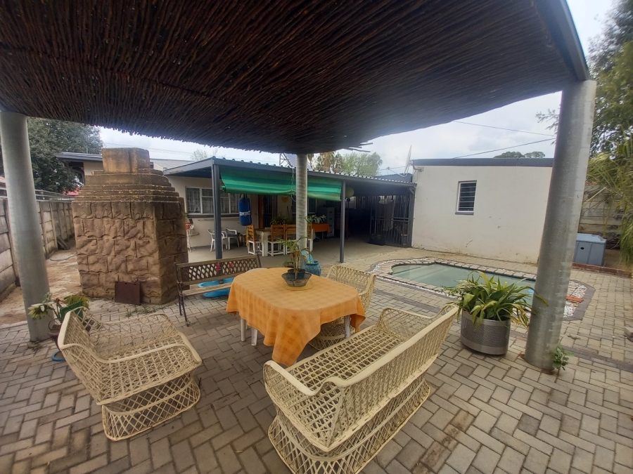 2 Bedroom Property for Sale in Daspoort Gauteng