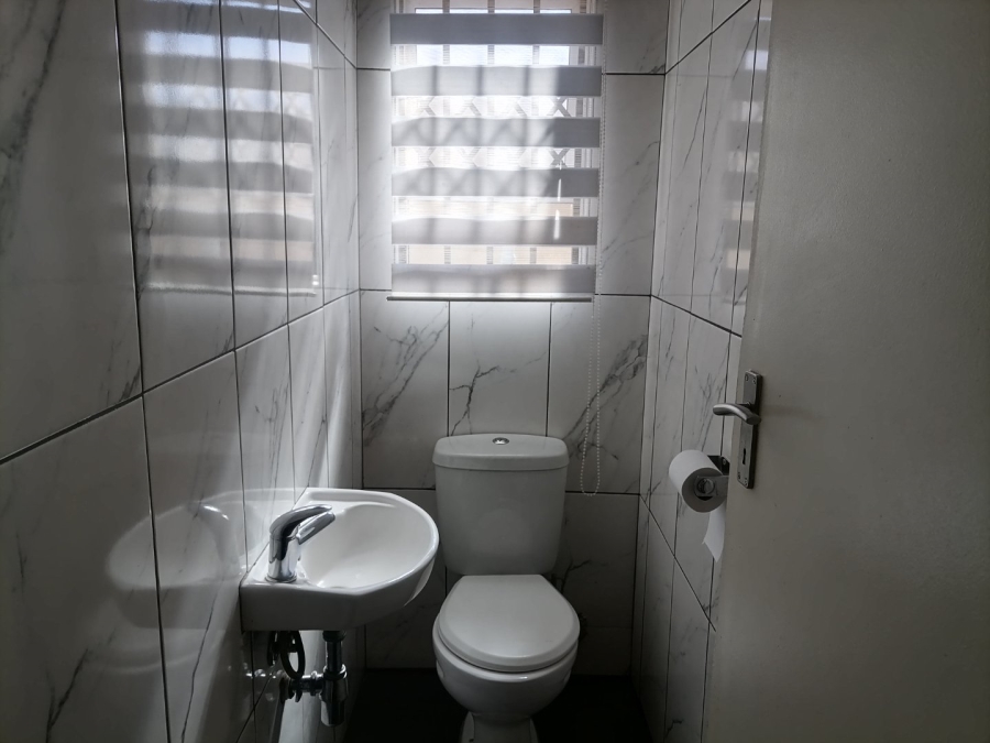 3 Bedroom Property for Sale in Protea Glen Gauteng