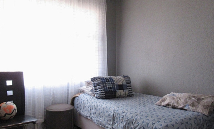 2 Bedroom Property for Sale in Florida Gauteng