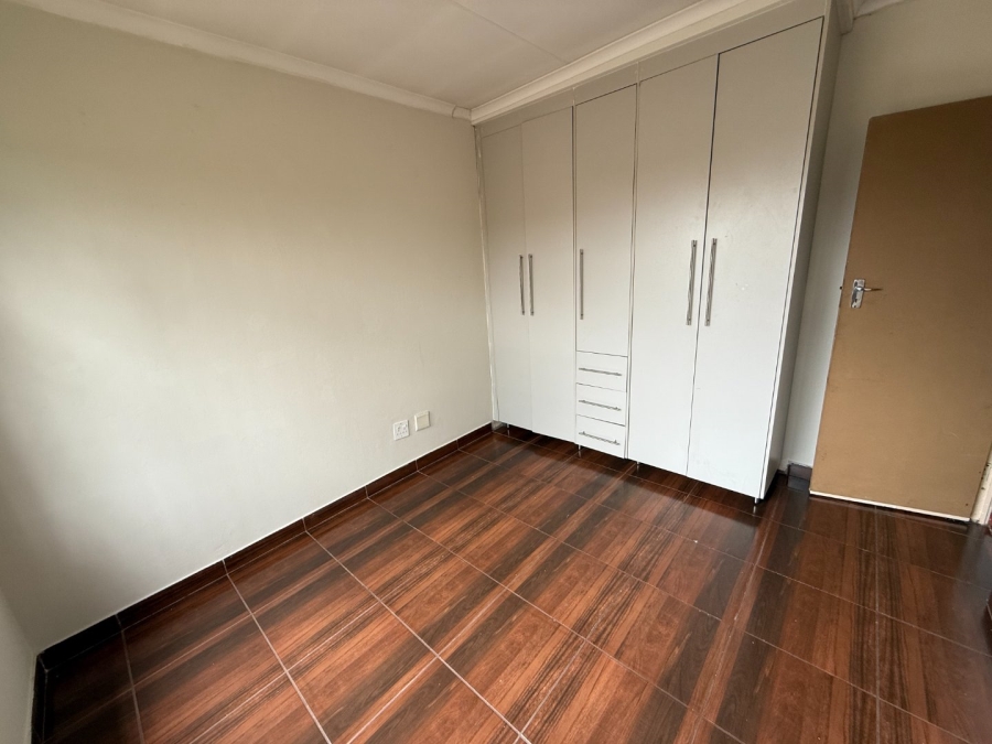 3 Bedroom Property for Sale in Rooihuiskraal Gauteng