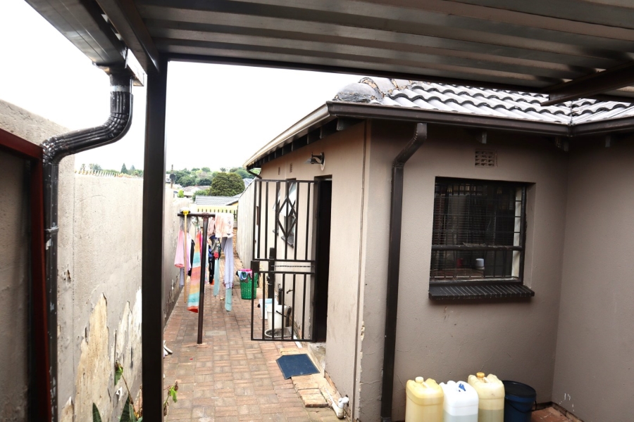 3 Bedroom Property for Sale in Mindalore Gauteng
