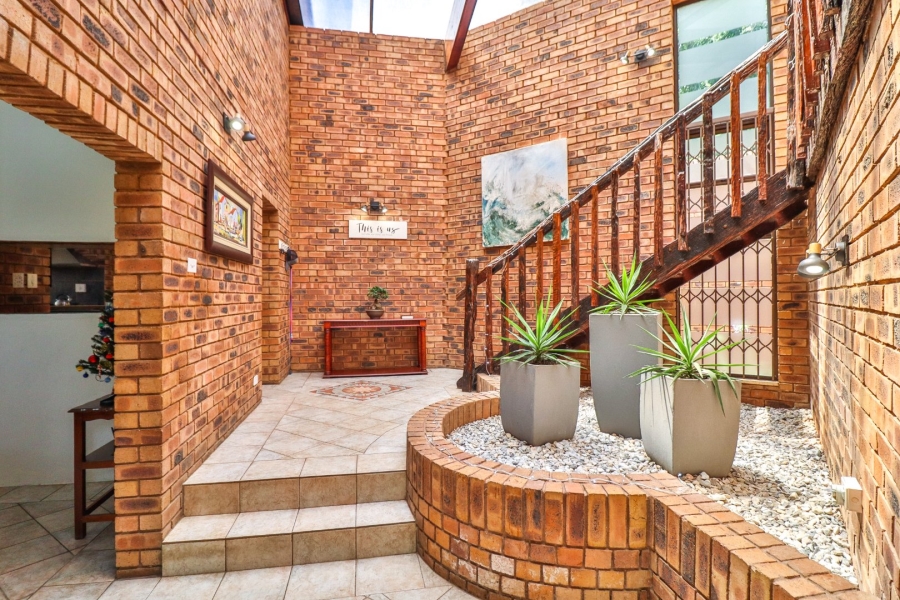 4 Bedroom Property for Sale in Wonderboom Gauteng
