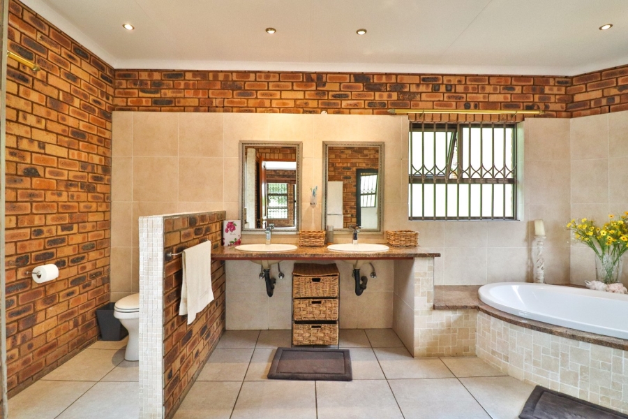 4 Bedroom Property for Sale in Wonderboom Gauteng