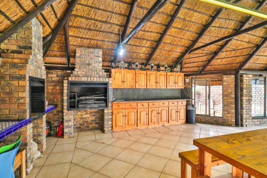 4 Bedroom Property for Sale in Wonderboom Gauteng