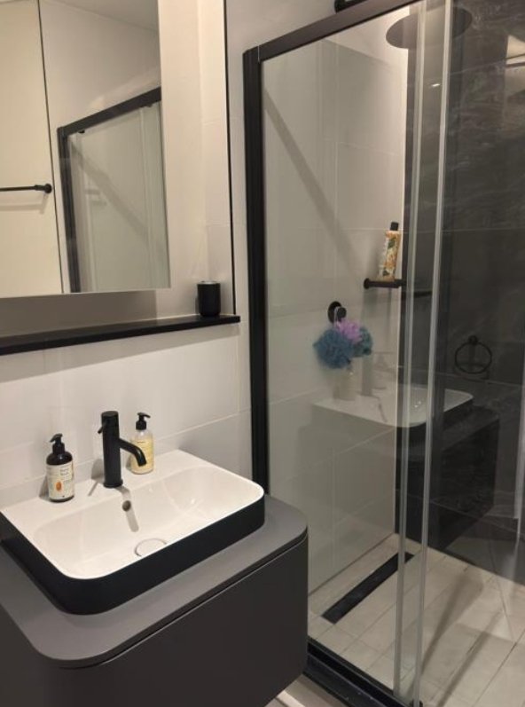 To Let 2 Bedroom Property for Rent in Waterfall Gauteng