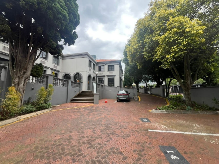 To Let commercial Property for Rent in Wierda Valley Gauteng