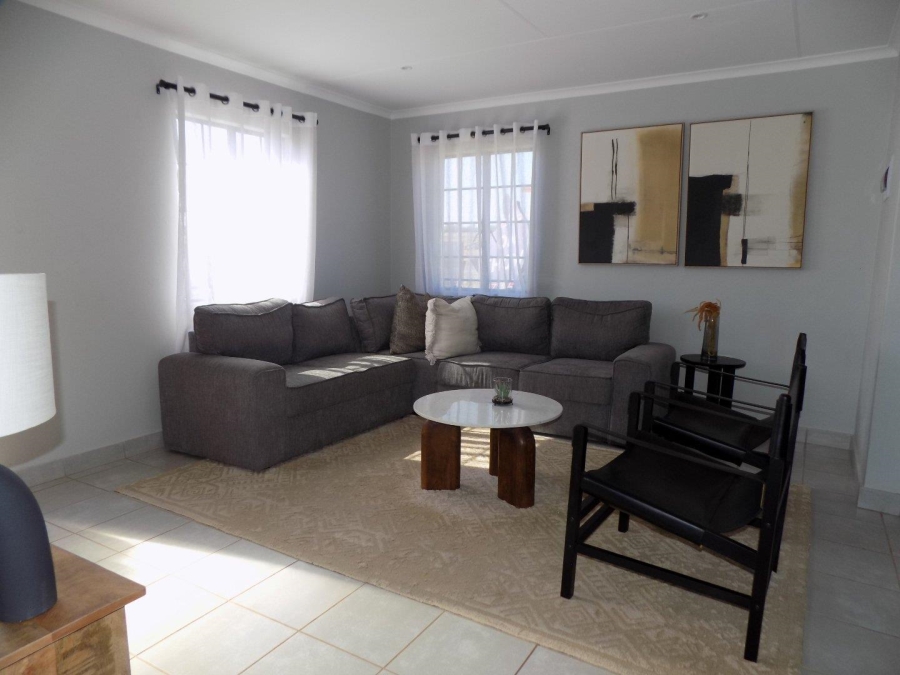 4 Bedroom Property for Sale in Protea Glen Gauteng