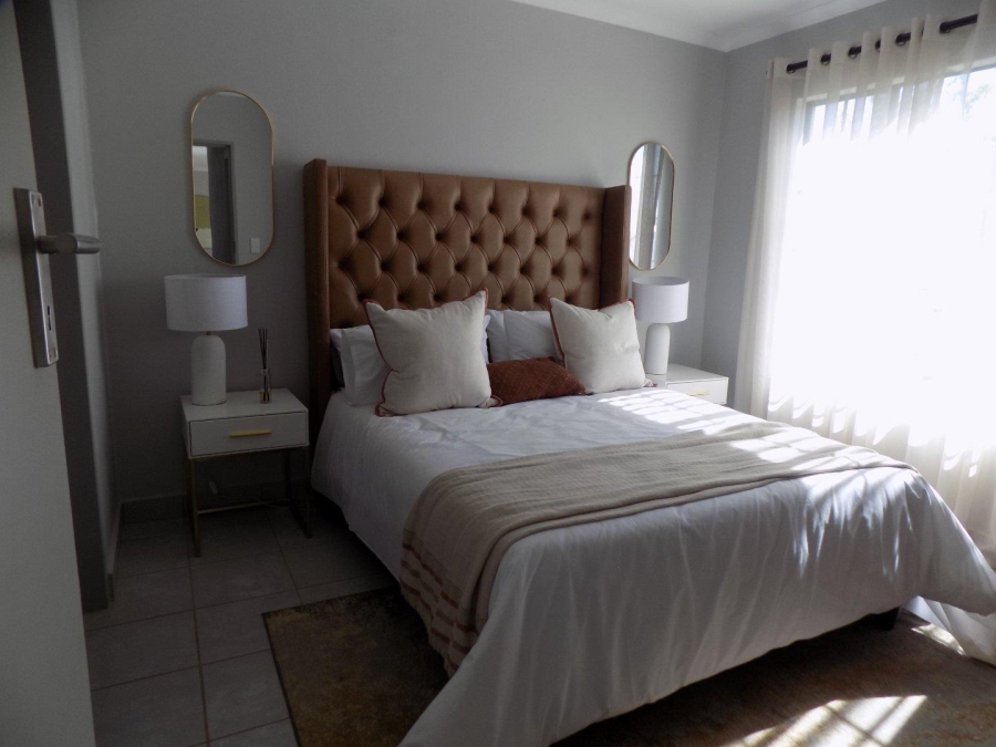 4 Bedroom Property for Sale in Protea Glen Gauteng