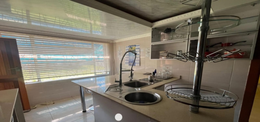 4 Bedroom Property for Sale in Selection Park Gauteng