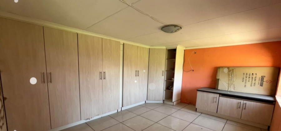 4 Bedroom Property for Sale in Selection Park Gauteng
