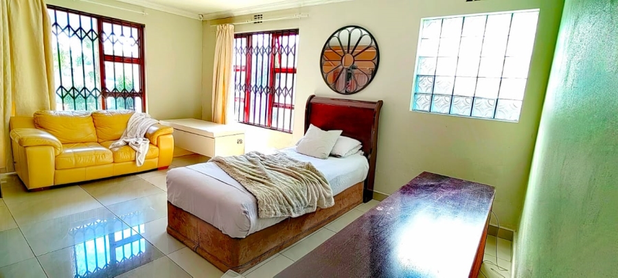 To Let 3 Bedroom Property for Rent in Strubensvallei Gauteng
