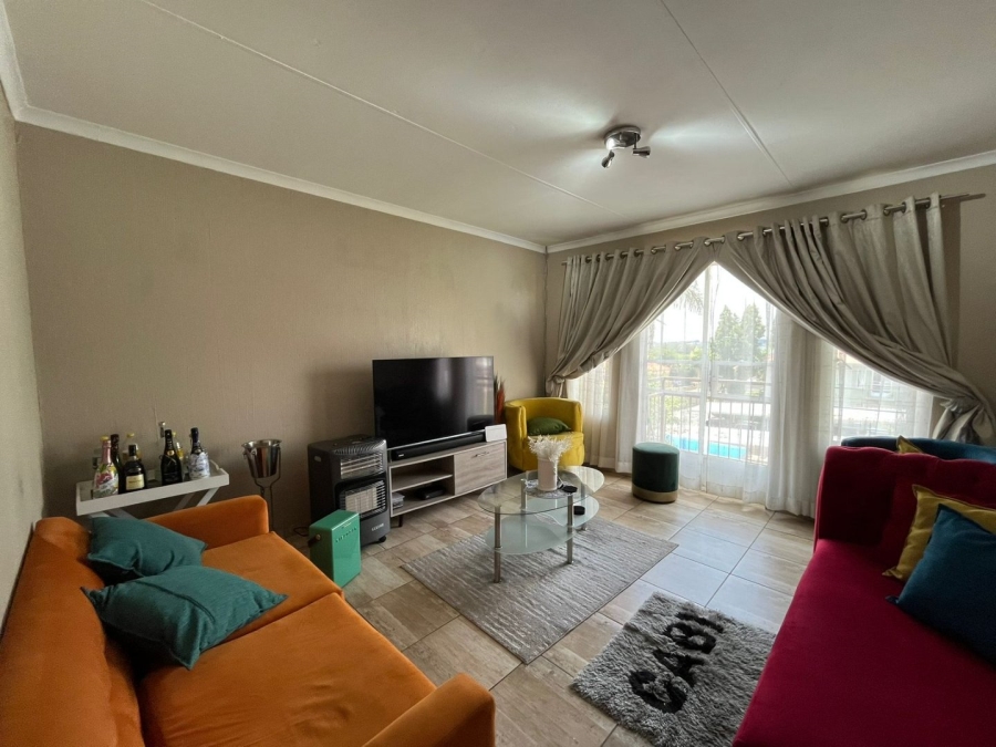 3 Bedroom Property for Sale in Radiokop Gauteng