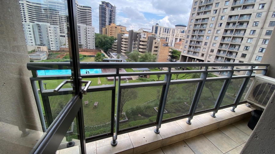 To Let 2 Bedroom Property for Rent in Sandton Central Gauteng