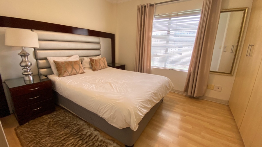 To Let 2 Bedroom Property for Rent in Sandton Central Gauteng