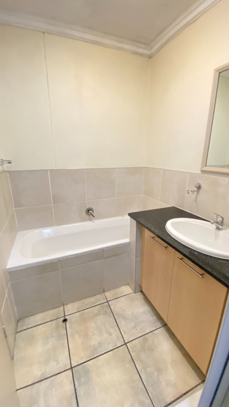 To Let 2 Bedroom Property for Rent in Sandton Central Gauteng