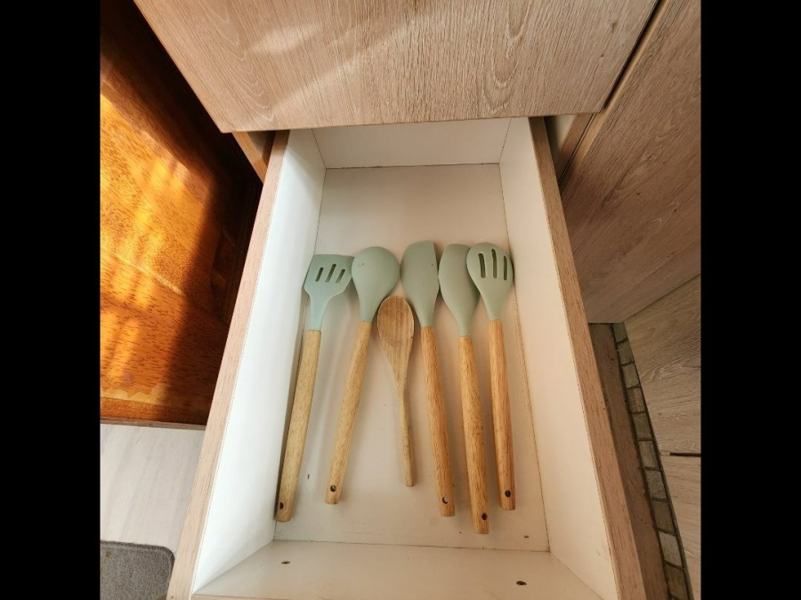 To Let 1 Bedroom Property for Rent in Waverley Gauteng