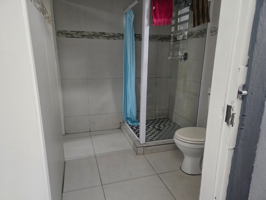 3 Bedroom Property for Sale in Etwatwa Gauteng