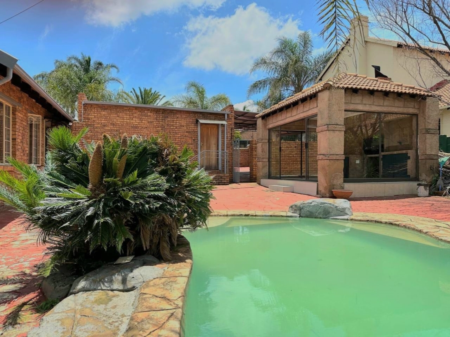 4 Bedroom Property for Sale in Highveld Gauteng