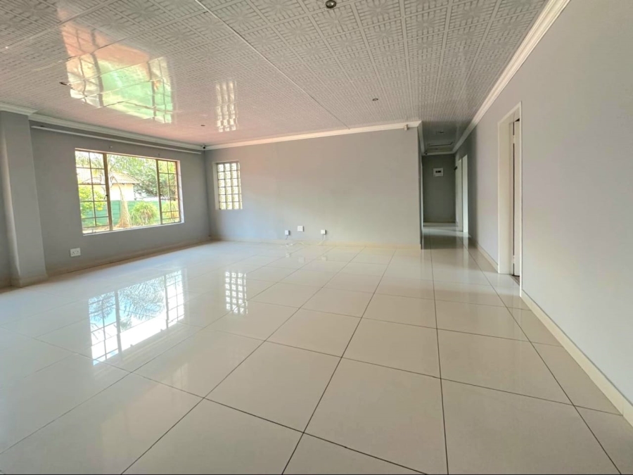4 Bedroom Property for Sale in Highveld Gauteng