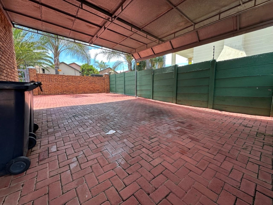 4 Bedroom Property for Sale in Highveld Gauteng