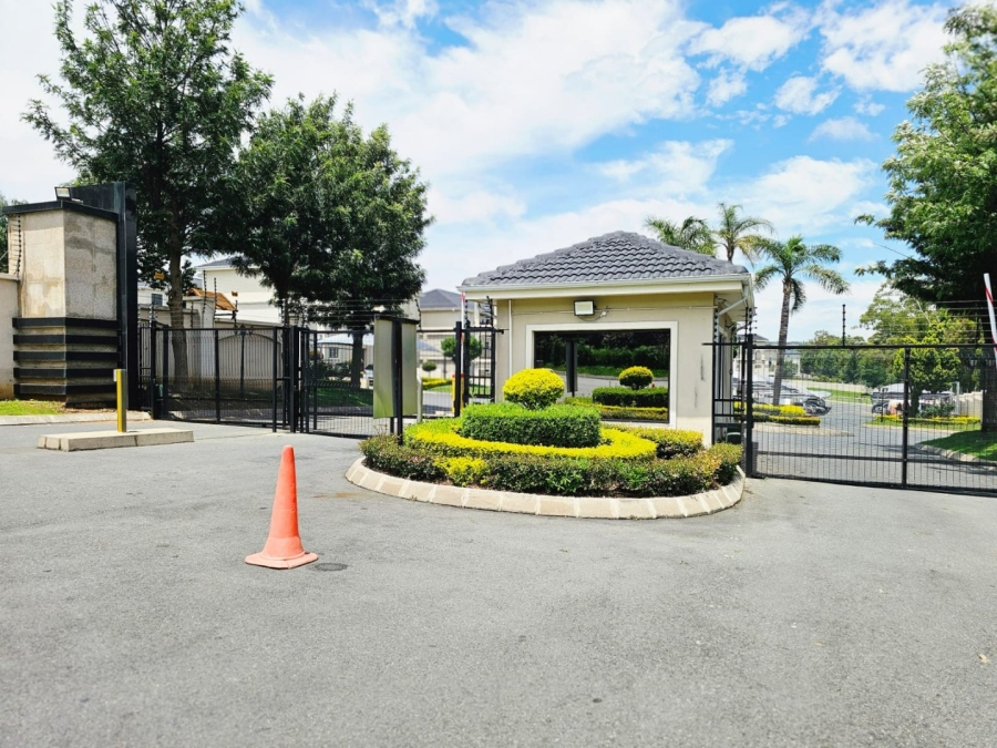 To Let 2 Bedroom Property for Rent in Carlswald Gauteng