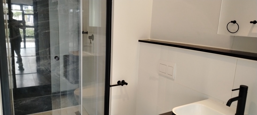 To Let 1 Bedroom Property for Rent in Waterfall Gauteng