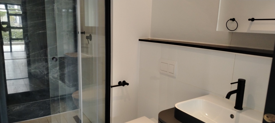 To Let 1 Bedroom Property for Rent in Waterfall Gauteng