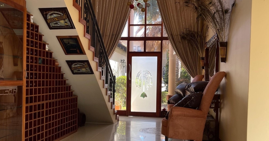 6 Bedroom Property for Sale in Blue Valley Golf Estate Gauteng