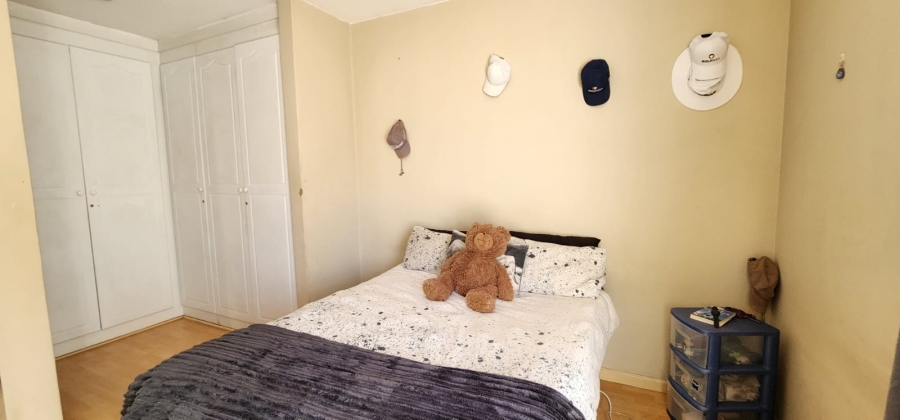 To Let 4 Bedroom Property for Rent in Eldoraigne Gauteng