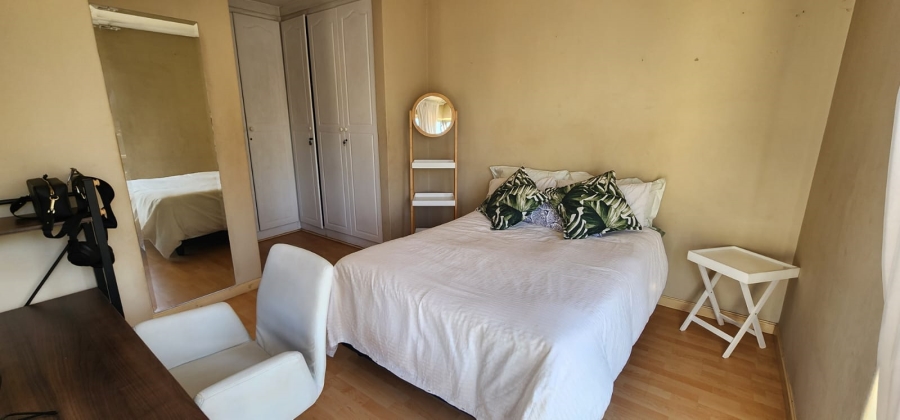 To Let 4 Bedroom Property for Rent in Eldoraigne Gauteng