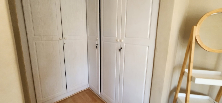 To Let 4 Bedroom Property for Rent in Eldoraigne Gauteng