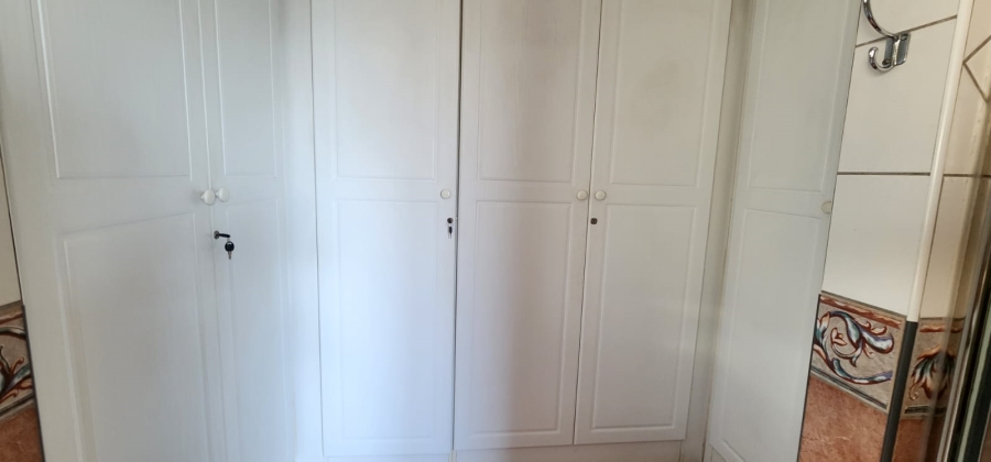 To Let 4 Bedroom Property for Rent in Eldoraigne Gauteng