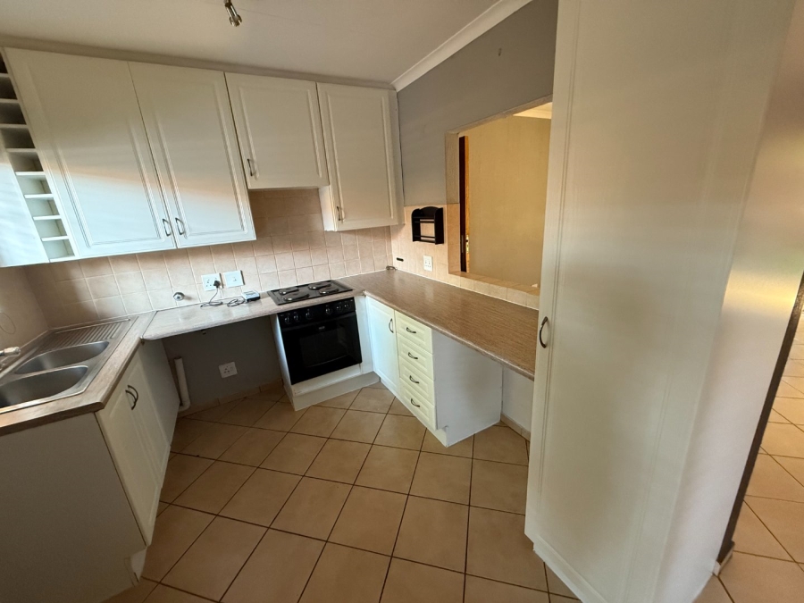 2 Bedroom Property for Sale in Highveld Gauteng