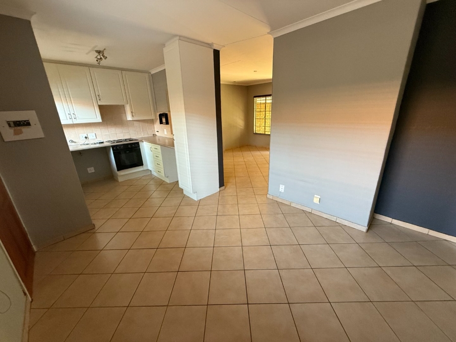 2 Bedroom Property for Sale in Highveld Gauteng
