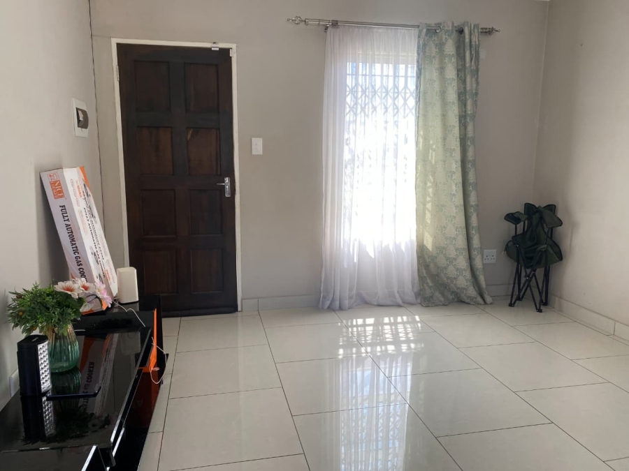 To Let 3 Bedroom Property for Rent in Kirkney Gauteng