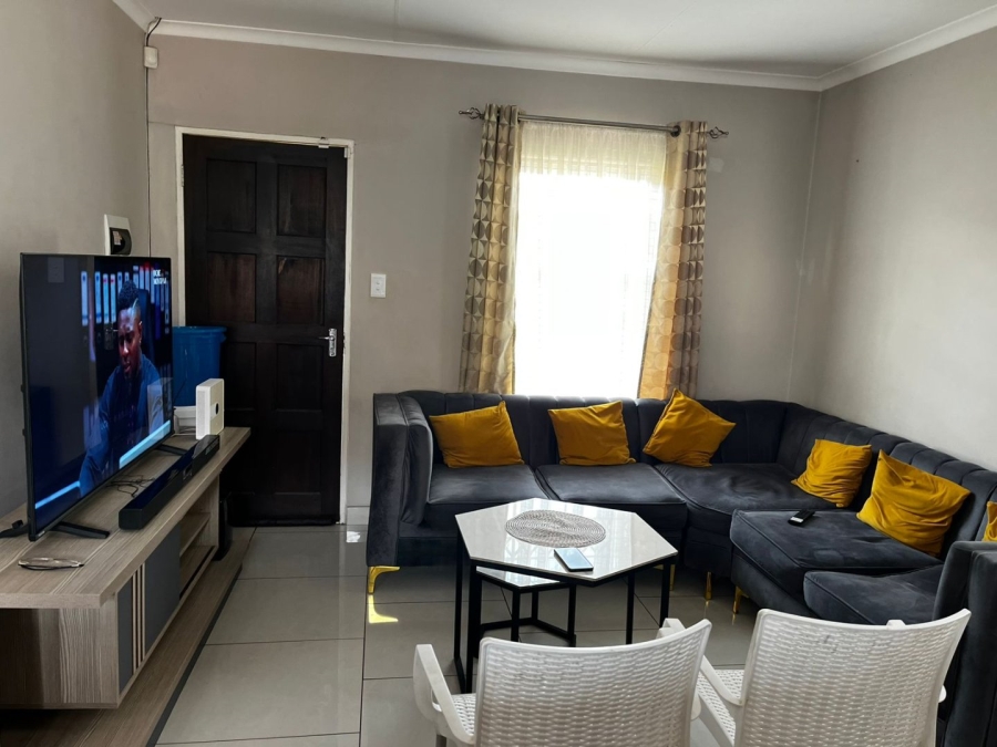 To Let 3 Bedroom Property for Rent in Kirkney Gauteng