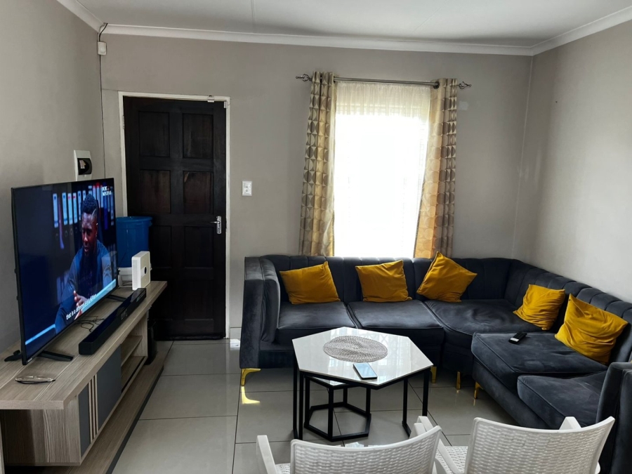To Let 3 Bedroom Property for Rent in Kirkney Gauteng
