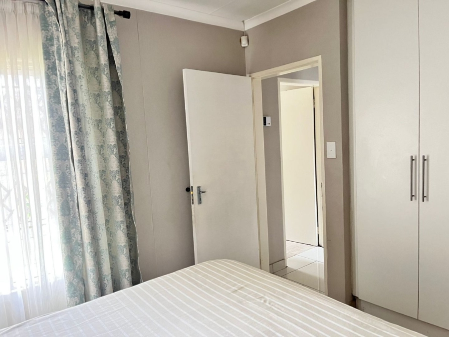 To Let 3 Bedroom Property for Rent in Kirkney Gauteng